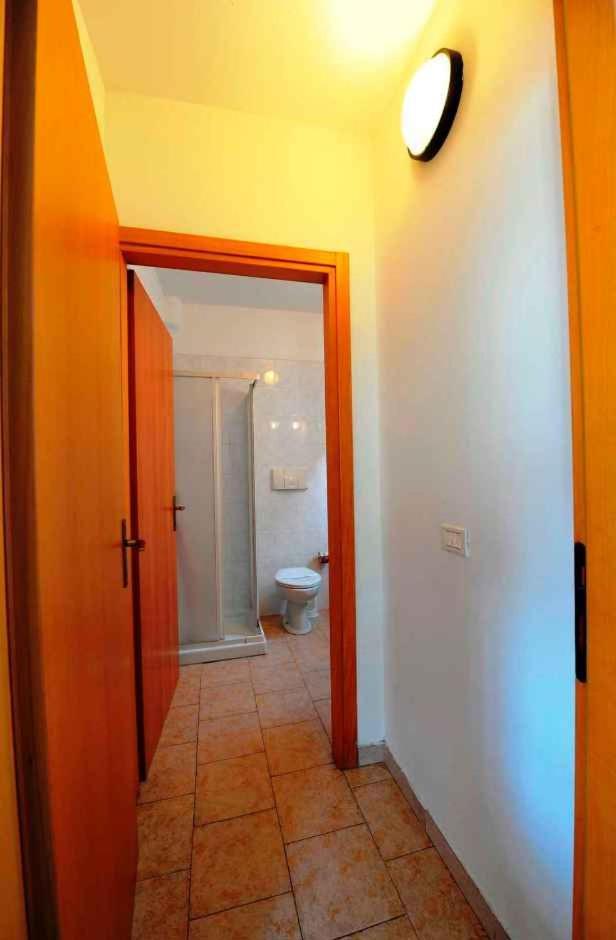Camping Bella Italia In Peschiera Del Garda - Gardasee Apartment Bagian luar foto